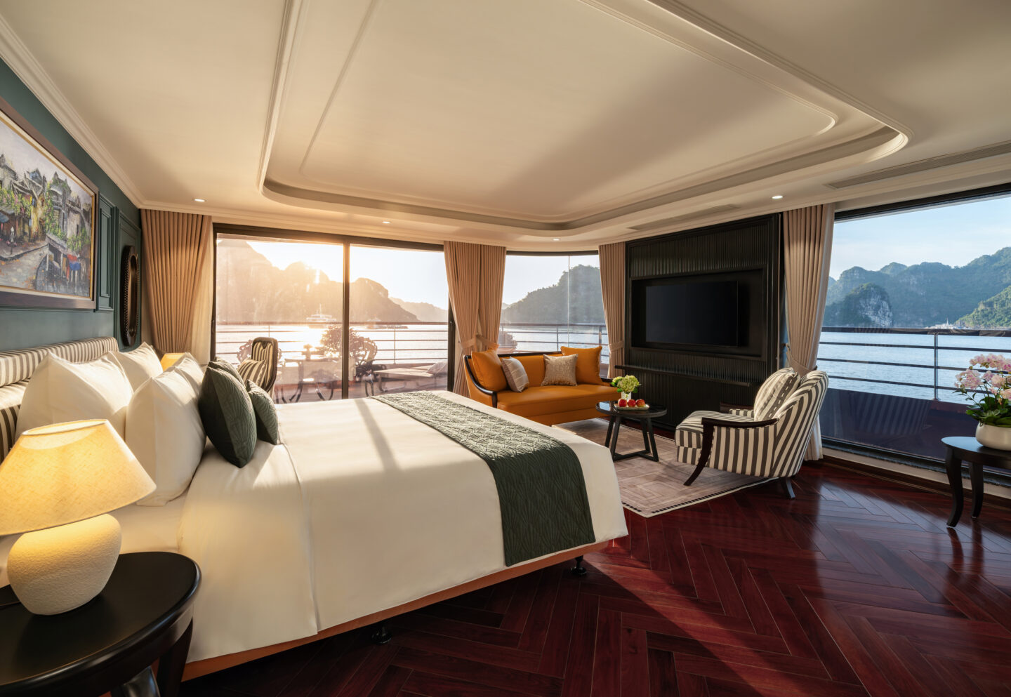 Du Thuyền Diana Cruise 2 Ngày 1 Đêm