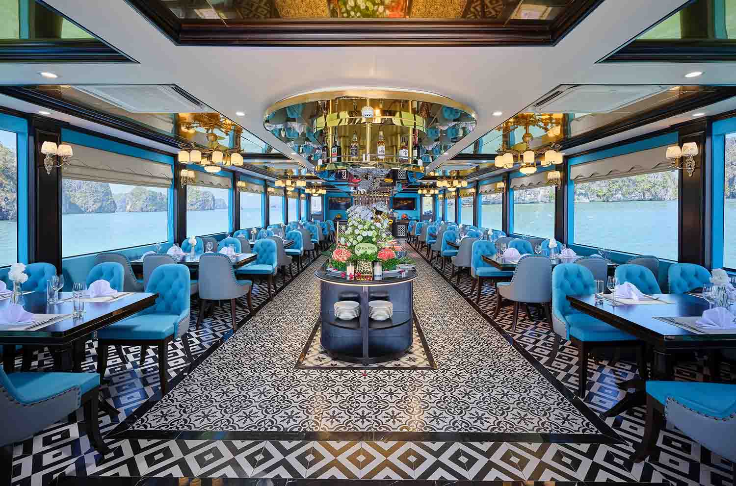 Sea Lion Cruise Hạ Long 1 Ngày | Du Thuyền 5 Sao Khám Phá Vịnh Hạ Long