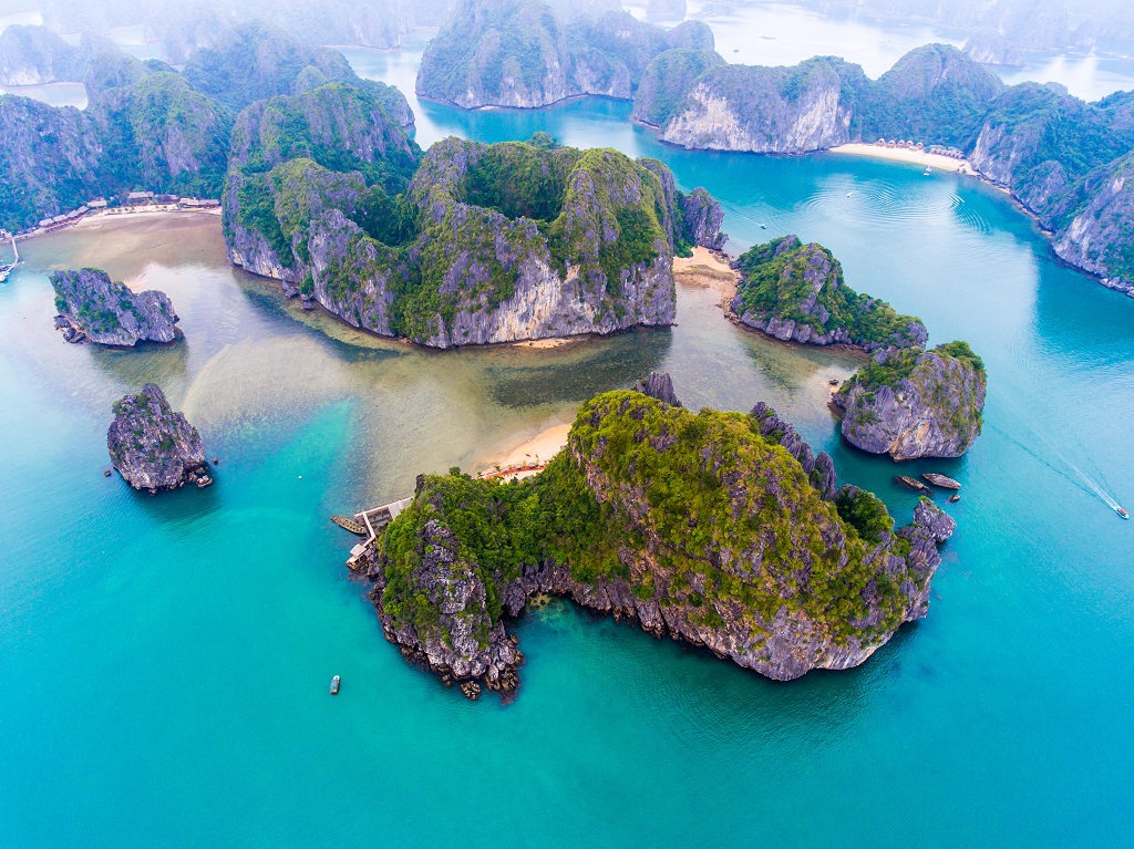Tour Cát Bà 1 Ngày Từ Hà Nội | Vịnh Lan Hạ – Kayak Hang Sáng Tối | Giá Tốt 2026